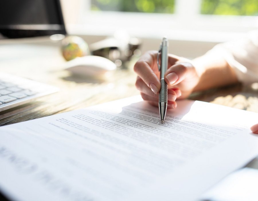 Qualifikationslehrgang zum Clinical Contract Specialist