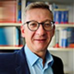 Dr. Ralf Sanzenbacher