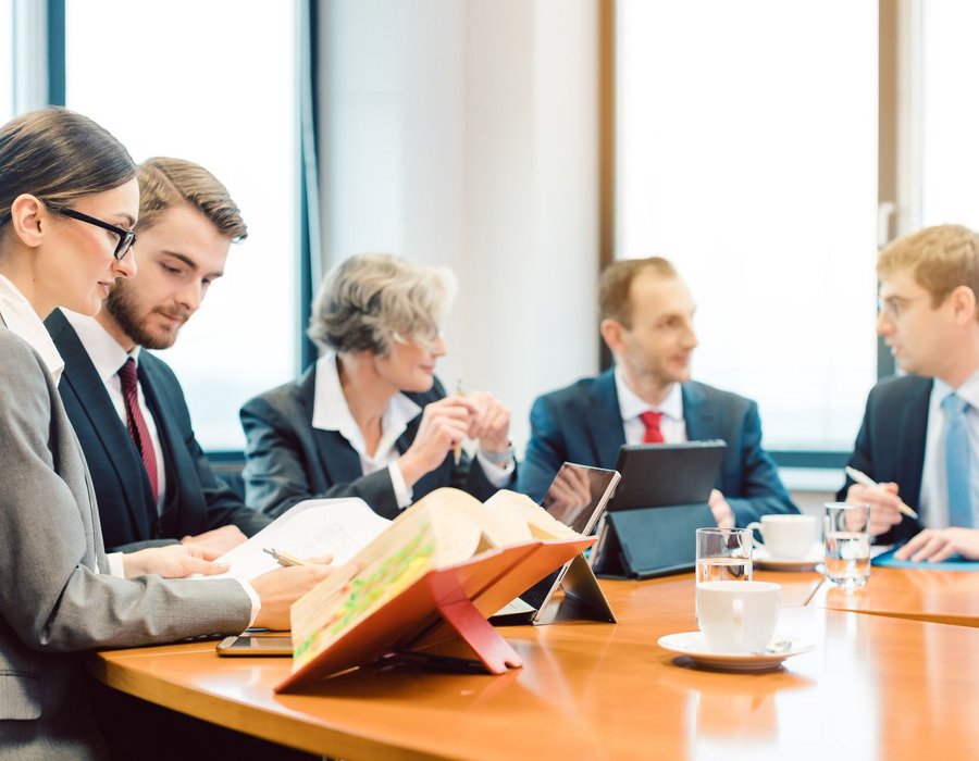 Berechtigungsmanagement 
in Banken & Versicherungen